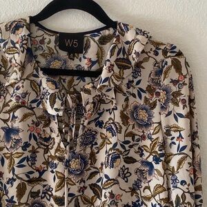 Anthro W5 Split Neck Flowy Floral Top